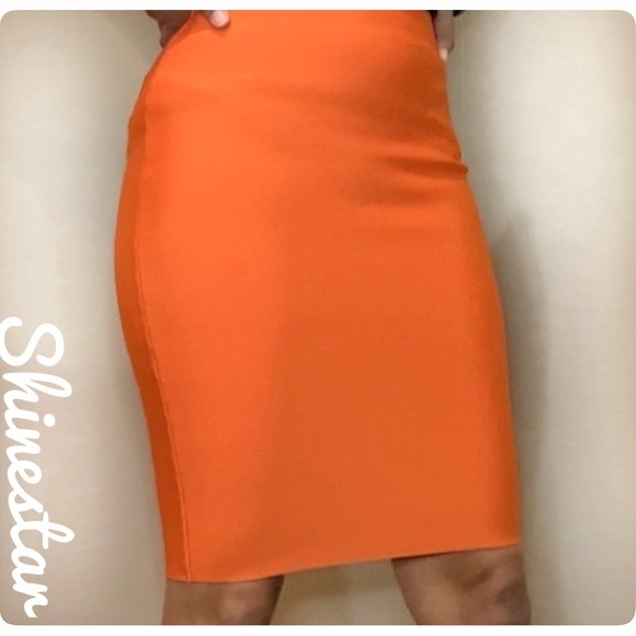 Form-fitting (stretchy) skirt - Picture 2 of 15